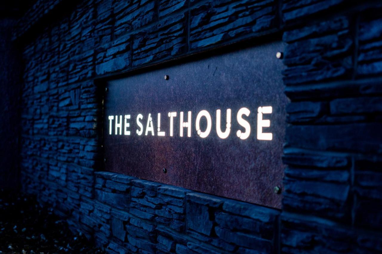 The Salthouse Hotel 巴利卡斯尔 外观 照片